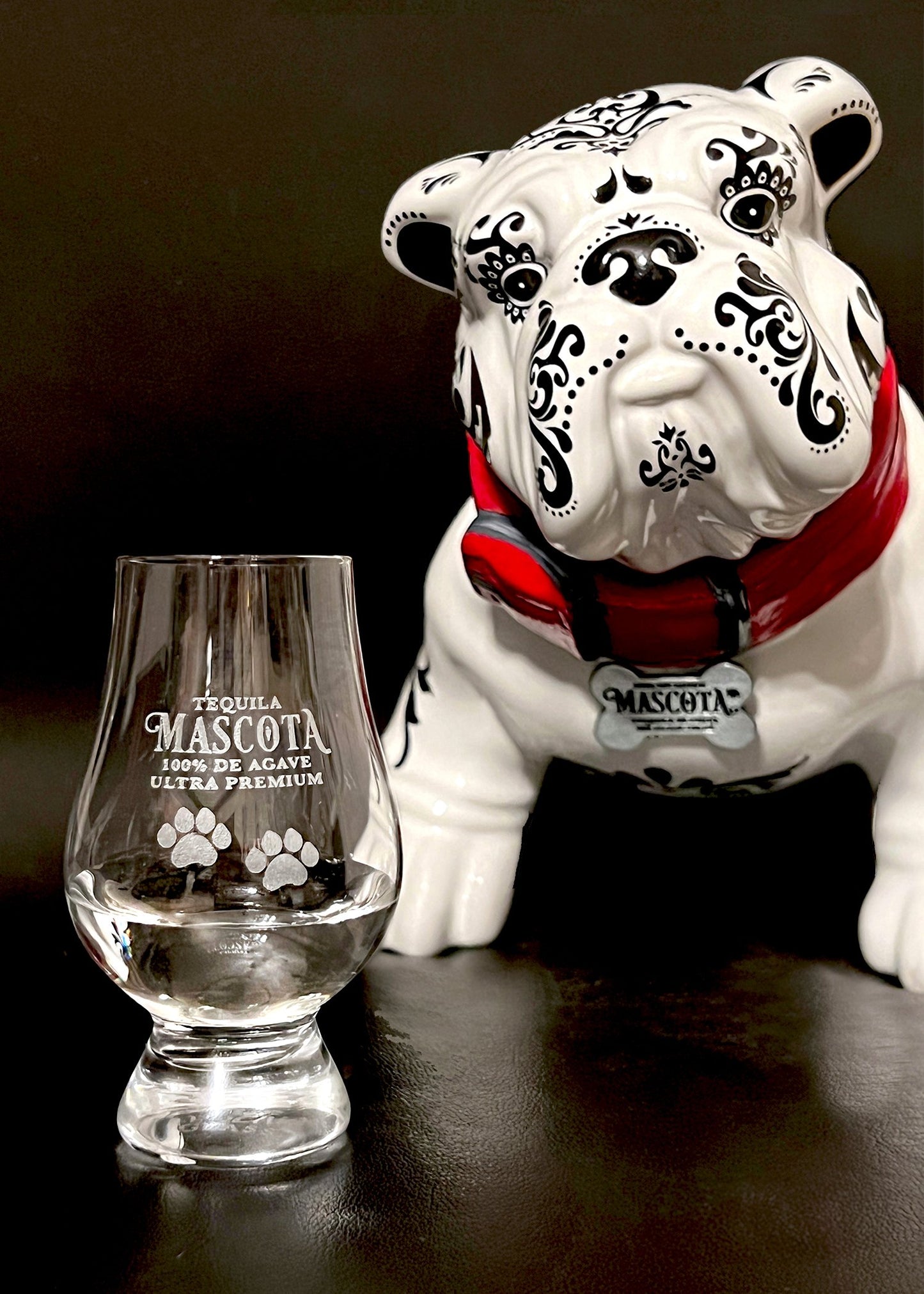 Mascota Tequila Blanco “Winston" 鬥牛犬 寵物龍舌蘭 銀白 「溫斯頓」